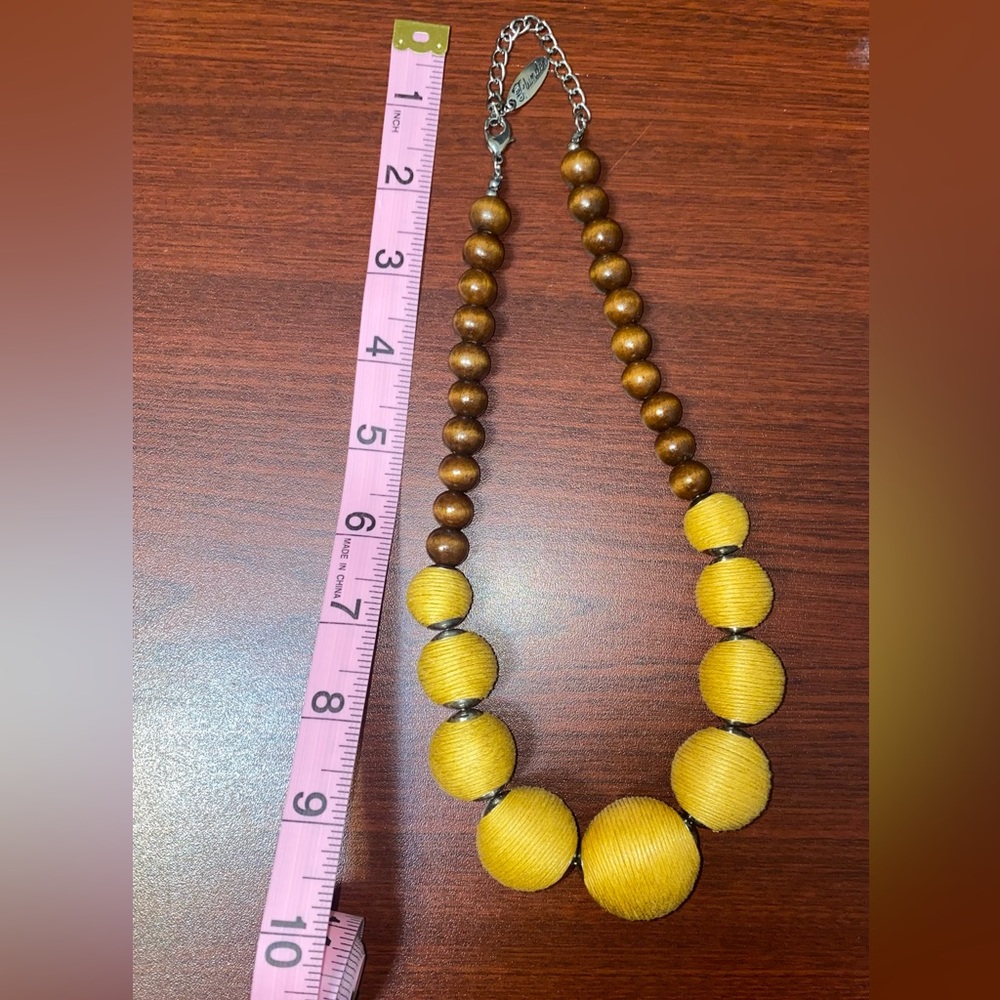 Necklaces - Picture 2 of 3
